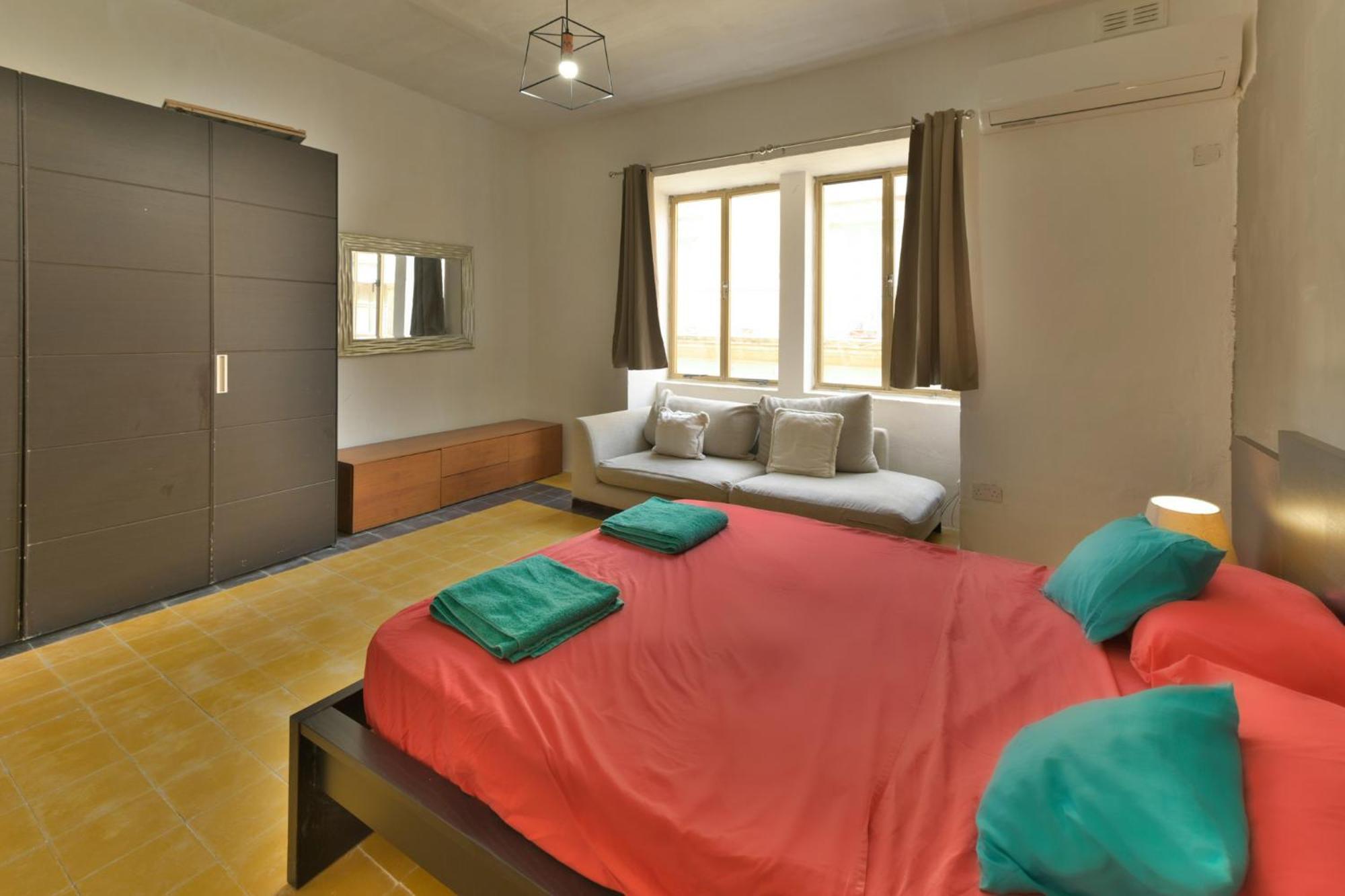 New 1 Bedroom Apartment In Valletta City Centre With Terrace And Views Zewnętrze zdjęcie